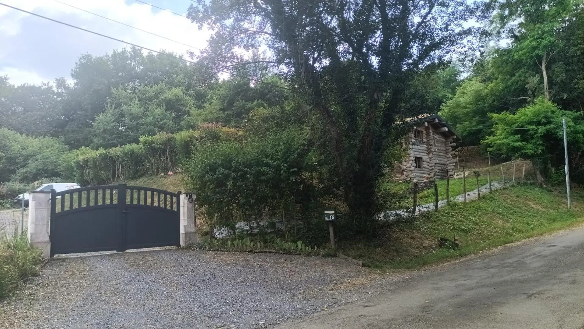 Frühstückspension Chambre D Hotes La Cabane Du Haoure Haget Frankreich